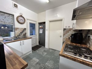 Photo 6- click for photo gallery